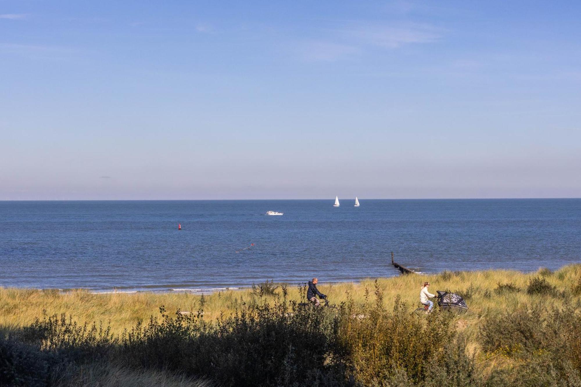 The Bay Luxurious Full Sea View Apartment Кадзанд Екстериор снимка